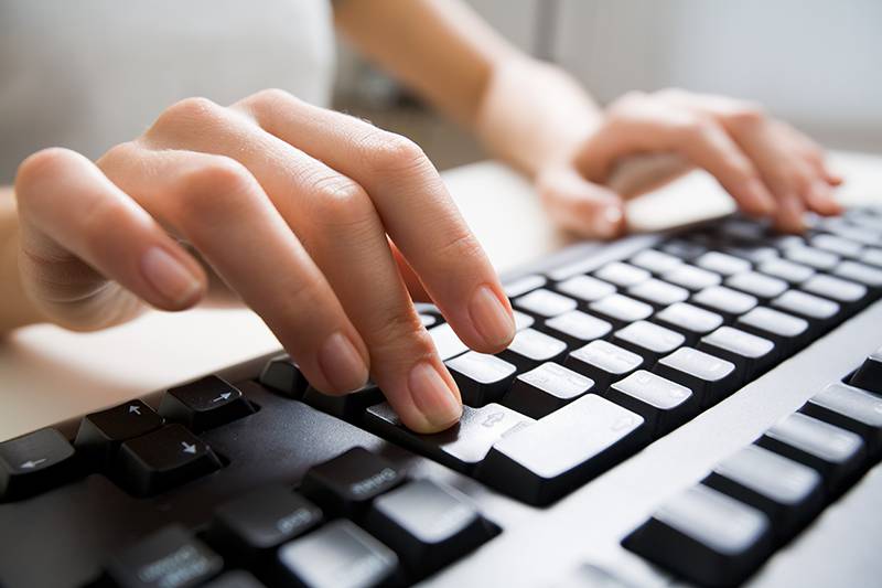 4 typical scams when selling your used car online and how to avoid them